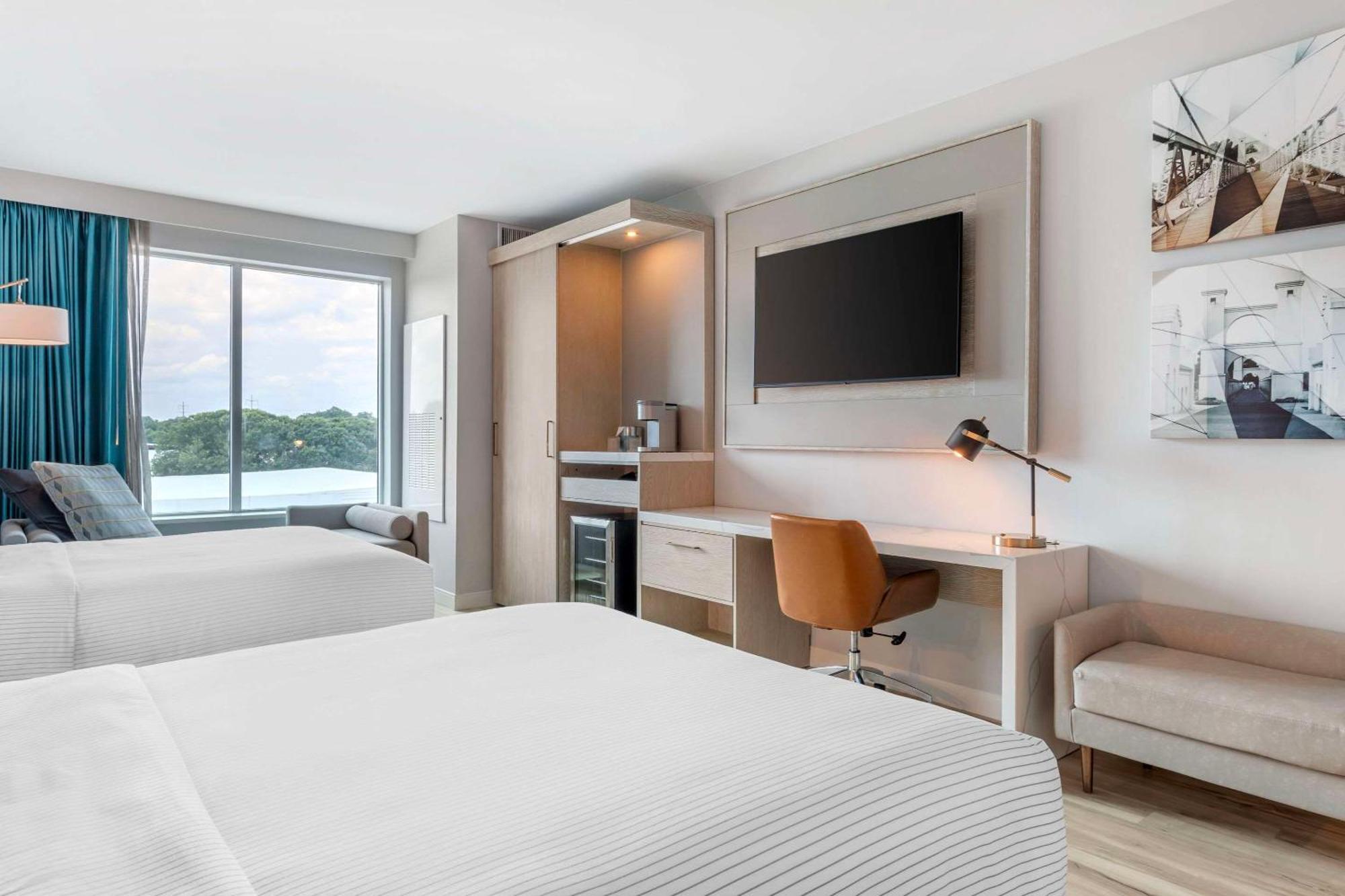 Cambria Hotel Waco University Riverfront 外观 照片