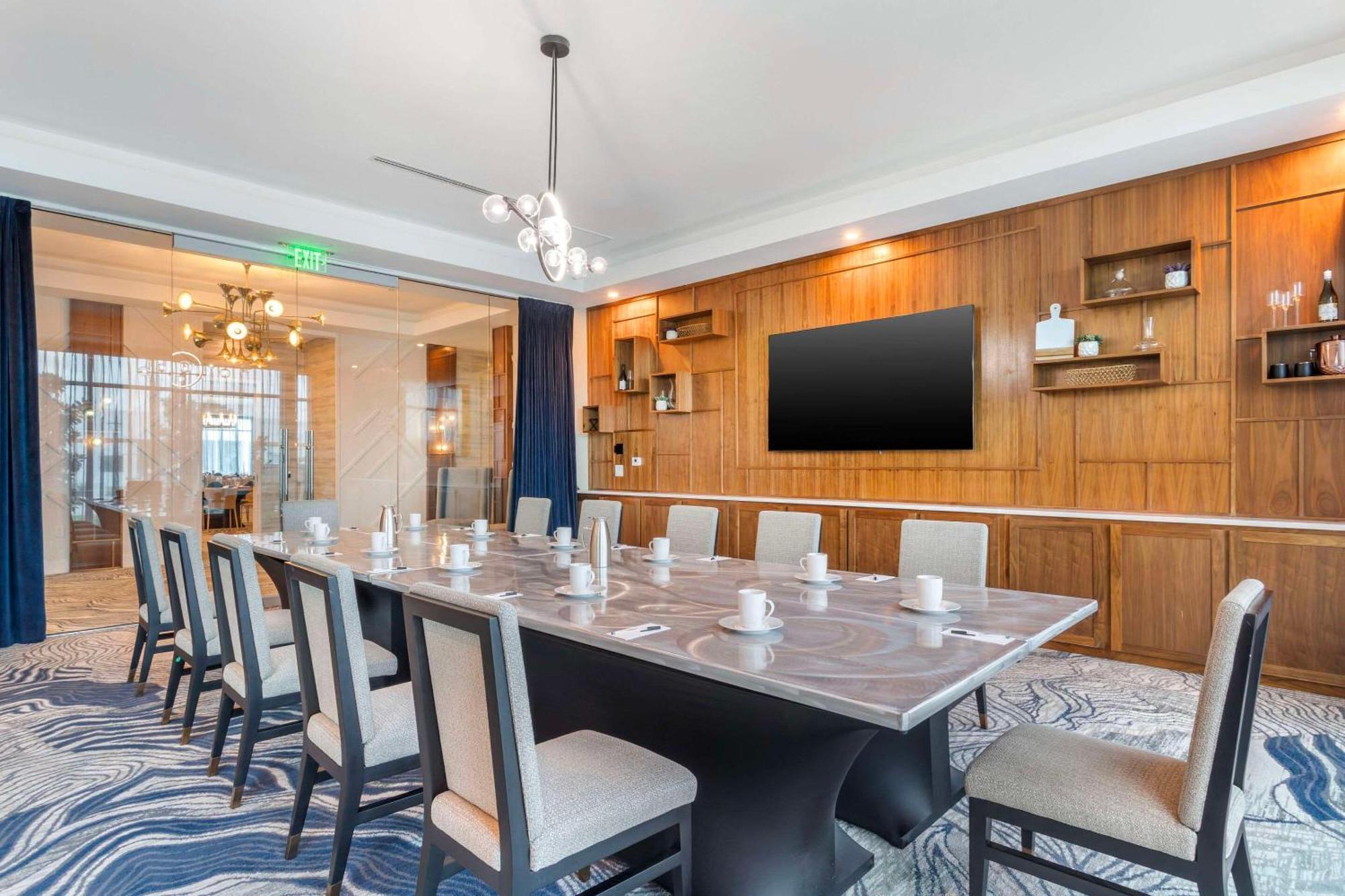 Cambria Hotel Waco University Riverfront 外观 照片