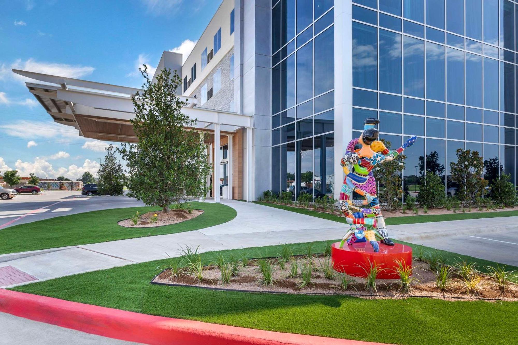 Cambria Hotel Waco University Riverfront 外观 照片