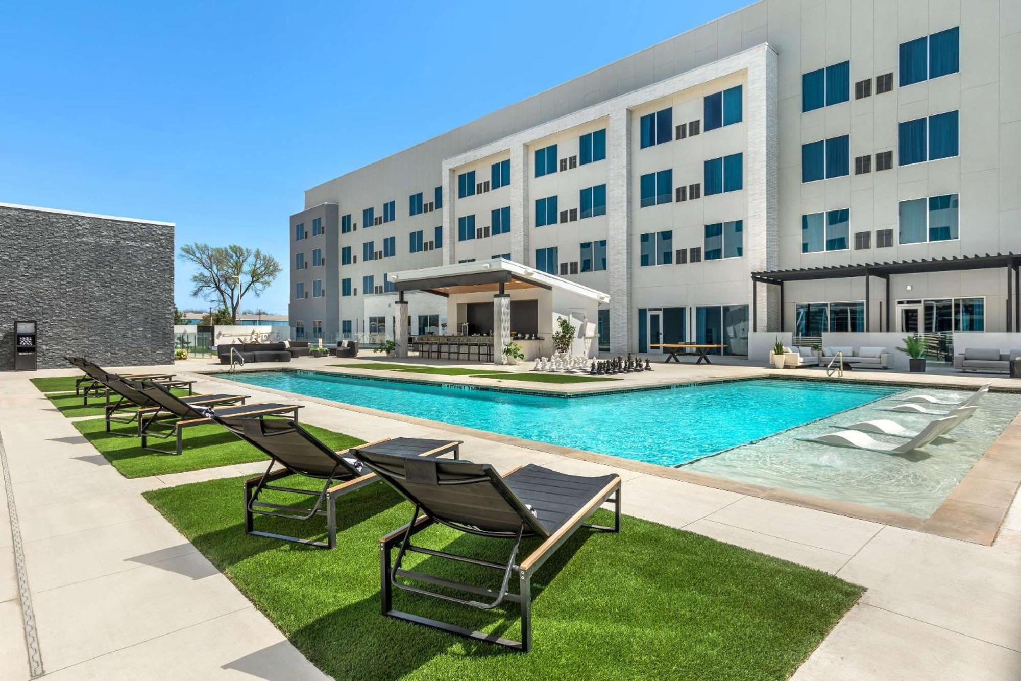 Cambria Hotel Waco University Riverfront 外观 照片